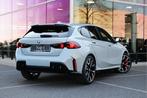 BMW 1 Serie 120 M Sport Automaat / Panoramadak / Sportstoele, Zwart, 156 pk, Bedrijf, 3 cilinders