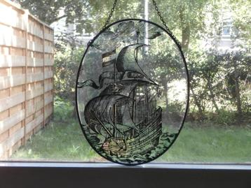 Oud gebrandschilderde VOC zeilschip raamhanger glas-in-lood beschikbaar voor biedingen