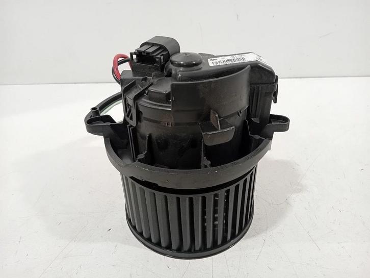 Kachel ventilator motor Renault Scénic, Auto-onderdelen, Airco en Verwarming, Renault, Gebruikt, Herkomst onderdeel bekend, 12 maanden garantie