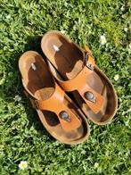 Hush Puppies sandalen cognac kleur mt35, Ophalen of Verzenden, Zo goed als nieuw, Meisje, Schoenen