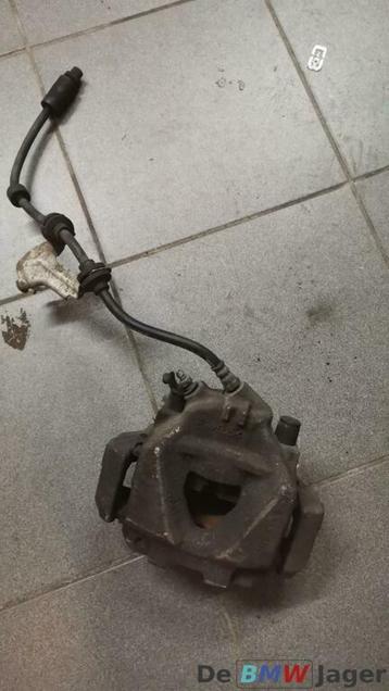 Remklauw linksvoor BMW E90 E91 E92 E93 34116778147 beschikbaar voor biedingen