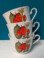 Drie vintage soepkommen Monopoli groenten, Huis en Inrichting, Keuken | Servies, Ophalen of Verzenden, Zo goed als nieuw, Kom(men)