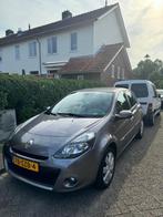 Renault Clio 1.2 TCE 5-DRS 2012 Grijs, Auto's, Voorwielaandrijving, 535 kg, 4 cilinders, 100 pk