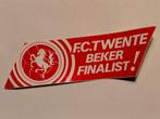 FC Twente Bekerfinalist logo vintage sticker voetbal club, Verzamelen, Stickers, Ophalen of Verzenden, Gebruikt, Sport