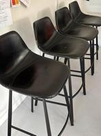 Vier Dutchbone barkrukken, Huis en Inrichting, Barkrukken, Ophalen, Gebruikt, Met voetsteun, 60 tot 90 cm