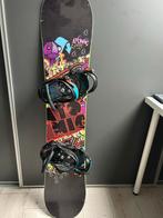 Atomic Pivot Jr 130cm Snowboard met Burton Bindingen, Ophalen, Gebruikt, Board