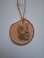 Leuke decoratie hanger schedel op boomplak
9 x 8,5 cm, Gevondenengemaakt@gmail.com, Ophalen of Verzenden, Gevonden en Gemaakt