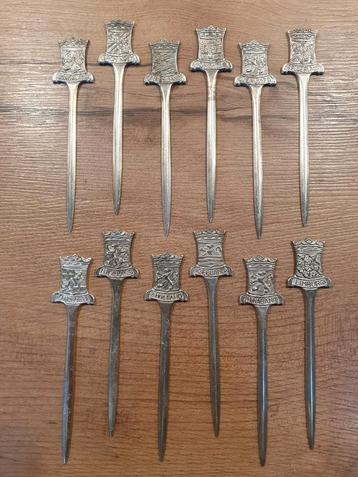 Vintage coctailprikkers set van 12 voor € 10,= beschikbaar voor biedingen