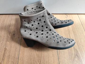 Leuke schoenen Arche  39  beschikbaar voor biedingen