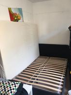 Double Bed + Mattress, Ophalen, 140 cm, Zo goed als nieuw, Twijfelaar