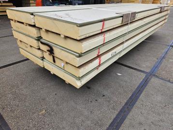 Unilin Zelfdragende dakplaat 140mm  beschikbaar voor biedingen