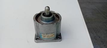 Festo ADV 63 25 compacte pneumatiche cilinder beschikbaar voor biedingen