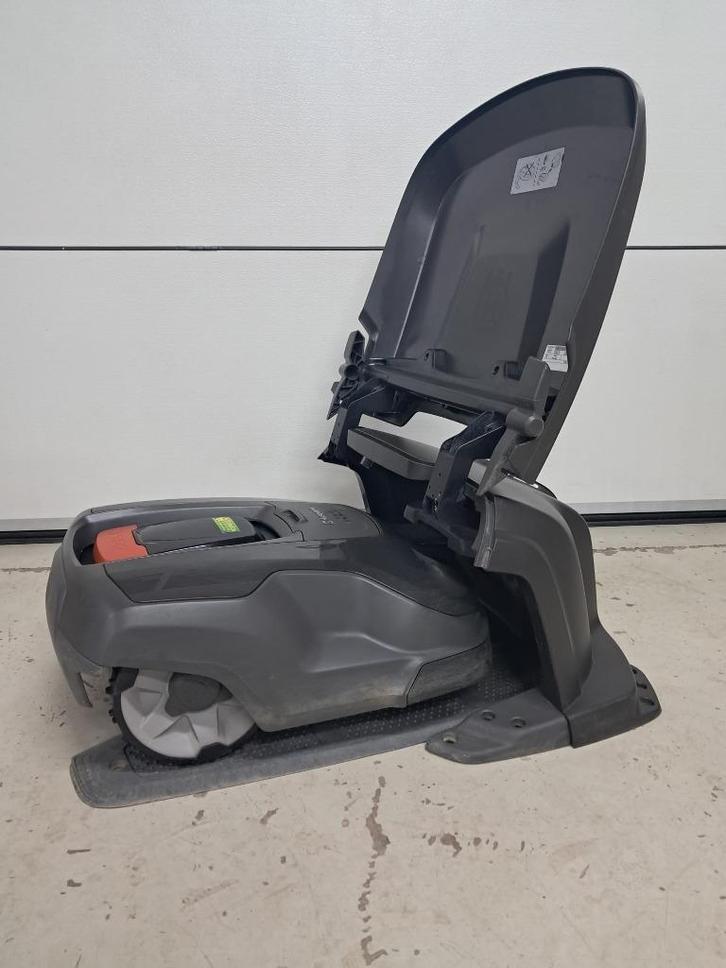 Husqvarna Automower 315X, Tuin en Terras, Robotmaaiers, Gebruikt, 20 tot 25 cm, Ophalen