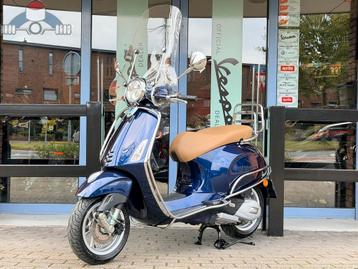Vespa Primavera 125 ABS Metallic Blue 2023 4648km 1e eig. beschikbaar voor biedingen
