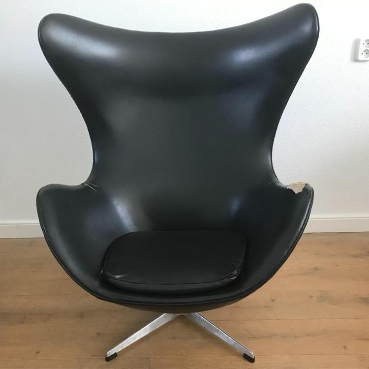 Vintage Fritz Hansen egg chair fauteuil jaren 60 opknapper, Huis en Inrichting, Fauteuils, Gebruikt, 50 tot 75 cm, 75 tot 100 cm