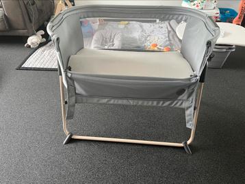Maxi cosy co sleeper met fedde en kees lakens beschikbaar voor biedingen