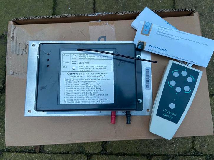 Carver mover relaiskast met afstandsbediening, Caravans en Kamperen, Caravan accessoires, Gebruikt, Ophalen of Verzenden