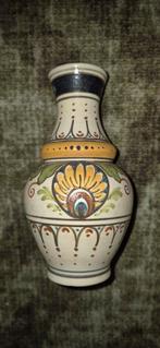 Ed Antheunis plateel Gouda- Platelen vaas ca. 1920

20cm, Antiek en Kunst, Ophalen of Verzenden