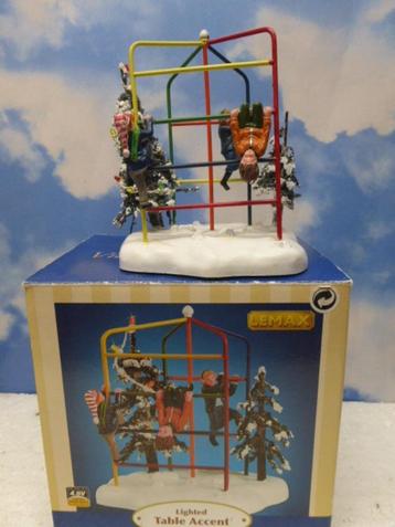 lemax Jungle Gym kerstdorp kersthuisje accessoire poppetjes beschikbaar voor biedingen