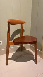 Vintage FH4103 heart chair van Hans Wegner, 1950, Ophalen