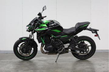 Kawasaki Z 650 rijdbare schade 2022 beschikbaar voor biedingen