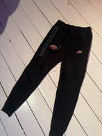 Syna nike tech broek, Kleding | Heren, Sportkleding, Verzenden, Zo goed als nieuw, Maat 46 (S) of kleiner