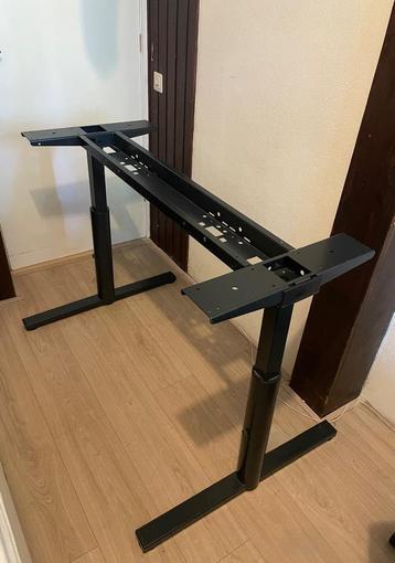 Onderstel Gispen tafel beschikbaar voor biedingen
