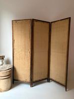 Oud shabby kamerscherm, Ophalen