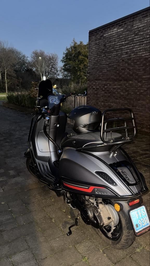 Vespa Sprint 2021 Euro 5 - 6700km - Malossi Upgrade, Fietsen en Brommers, Scooters | Vespa, Zo goed als nieuw, Overige modellen