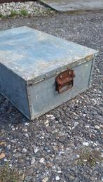 Metalen afsluitbare opbergkist, zwaar en super degelijk💪, Huis en Inrichting, Woonaccessoires | Kisten, Minder dan 50 cm, Gebruikt