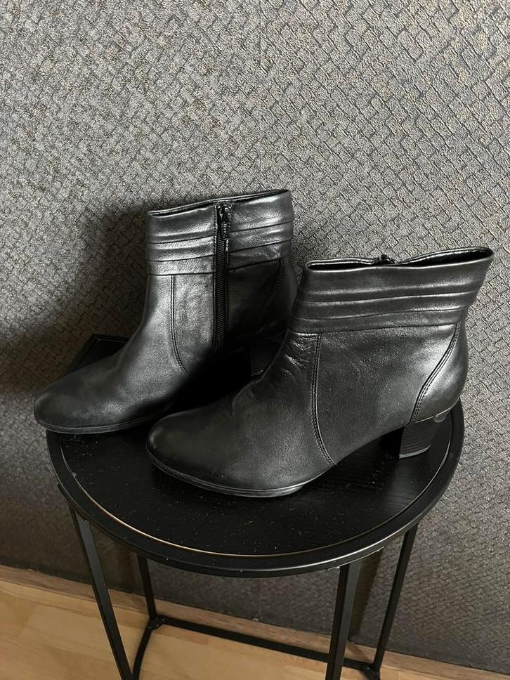 Dames leren laarsjes, Kleding | Dames, Schoenen, Zo goed als nieuw, Zwart, Ophalen