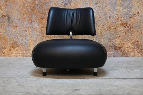 Als NIEUW! zwarte leren Leolux Pallone design fauteuil, Huis en Inrichting, Fauteuils, Zo goed als nieuw, Leer, Metaal, 75 tot 100 cm
