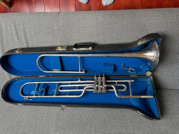 Ventiel trombone beschikbaar voor biedingen