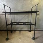 Jaren 80 post modern design tv of computertafel Zanotta, Metaal, Nineties Italian design, 70 tot 120 cm, Lluis Clotet