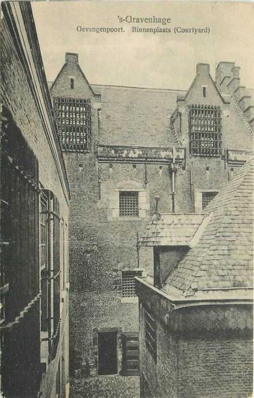 (380-024-037) Den Haag  Gevangenpoort, Verzamelen, Ansichtkaarten | Nederland, Zuid-Holland, Verzenden