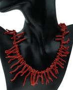 Bloedkoraal stokjes takjes ketting antiek 14k gouden slot, Verzenden, Goud, Ketting, Met edelsteen