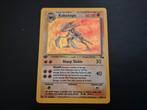 First edition Kabutops holo in goede staat, Hobby en Vrije tijd, Verzamelkaartspellen | Pokémon, Ophalen of Verzenden, Zo goed als nieuw