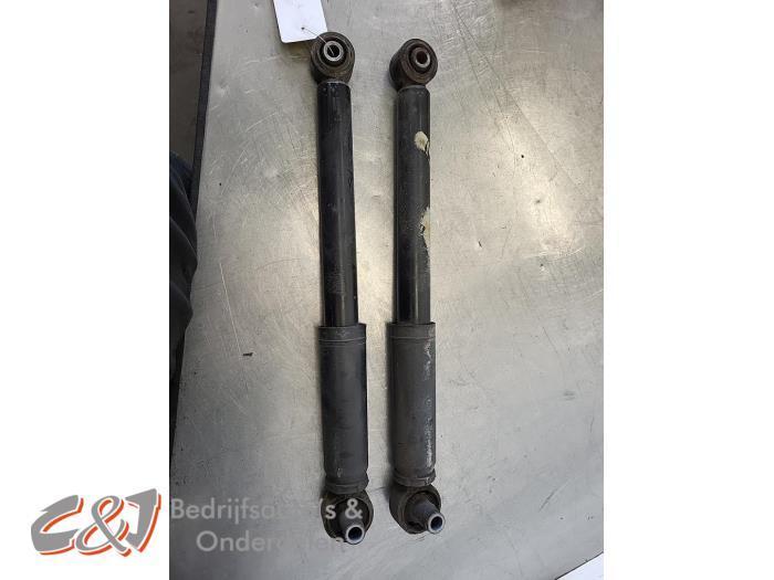 Schokdemper set van een Mercedes Vito, Auto-onderdelen, Ophanging en Onderstel, Mercedes-Benz, Gebruikt, 3 maanden garantie, Ophalen of Verzenden