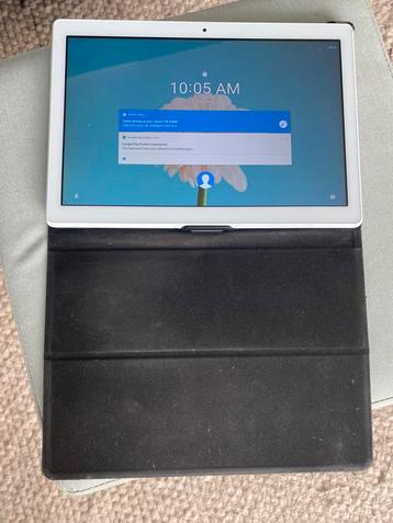 Lenovo tablet TB-X505F met hoes beschikbaar voor biedingen