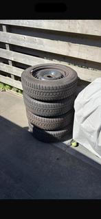 Winterbanden 15 inch in goede staat, Ophalen, Zo goed als nieuw