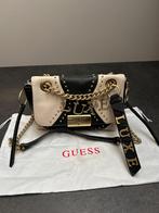Guess Luxe - schoudertas van leer - zwart/beige/goud, Ophalen of Verzenden, Zo goed als nieuw, Zwart, Schoudertasje
