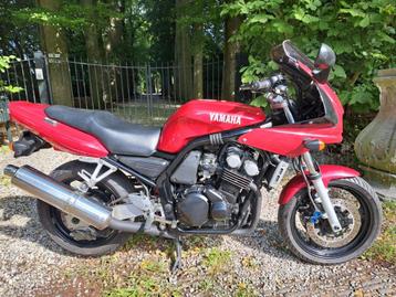 Yamaha FZS 600 Fazer beschikbaar voor biedingen