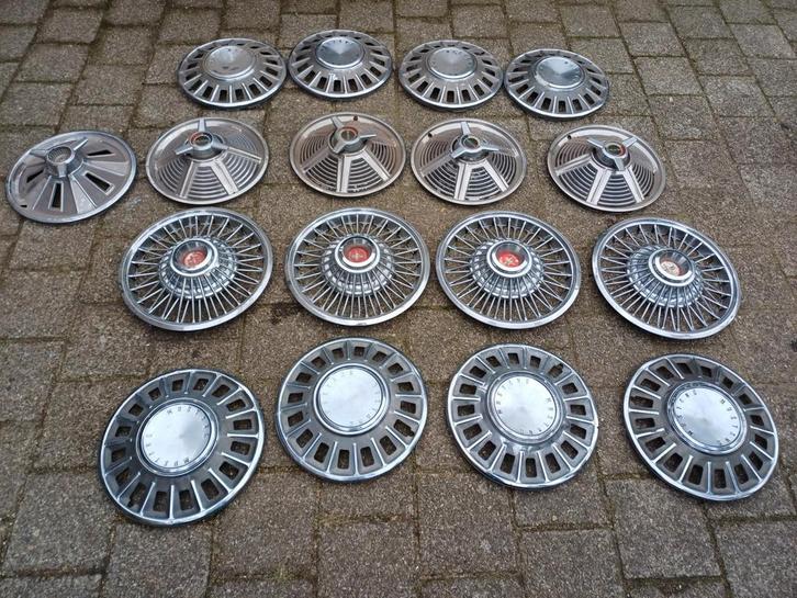 4 sets mustang 65 66 67 68 wieldoppen staal gebruikt., Auto diversen, Wieldoppen, Gebruikt, Ophalen of Verzenden