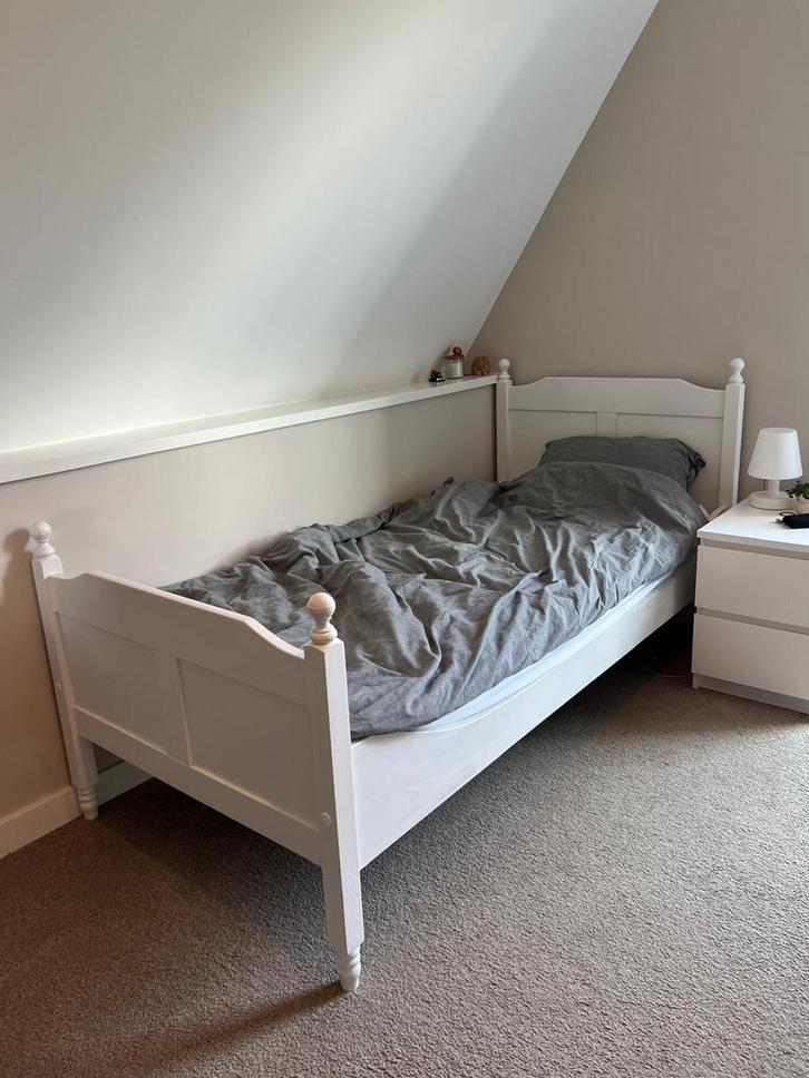 Eenpersoonsbed kind 90x200 cm, Huis en Inrichting, Slaapkamer | Bedden, Gebruikt, Eenpersoons, 90 cm, 200 cm, Hout, Wit, Ophalen