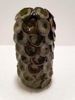 House Doctor Dot vaas - Scandinavisch design met chip, Gebruikt, Aardewerk of Porselein, Ophalen of Verzenden, Stilling, Denmark