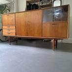 High board dressoir zestiger jaren, Huis en Inrichting, Kasten | Dressoirs, Ophalen, Gebruikt, Met deur(en), Teakhout