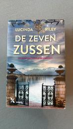 6 boeken van de serie ‘De Zeven Zussen’ plus 2 extra, Boeken, Romans, Ophalen of Verzenden, Gelezen, Lucinda Riley, Nederland