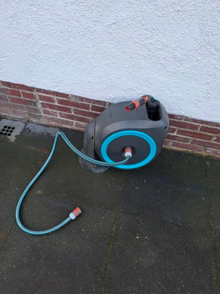 Gardena Wandslangenbox - Tuinslanghaspel, Tuin en Terras, Tuinslangen, Zo goed als nieuw, Tuinslanghaspel, Ophalen
