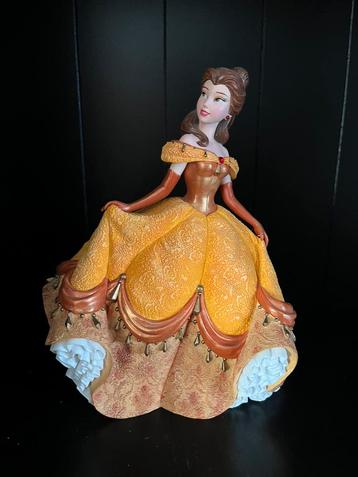 Disney showcase Belle beschikbaar voor biedingen