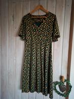 Groene Tante Betsy jurk met goude stippen/noppen, Tante Betsy, Ophalen of Verzenden, Zo goed als nieuw, Maat 36 (S)